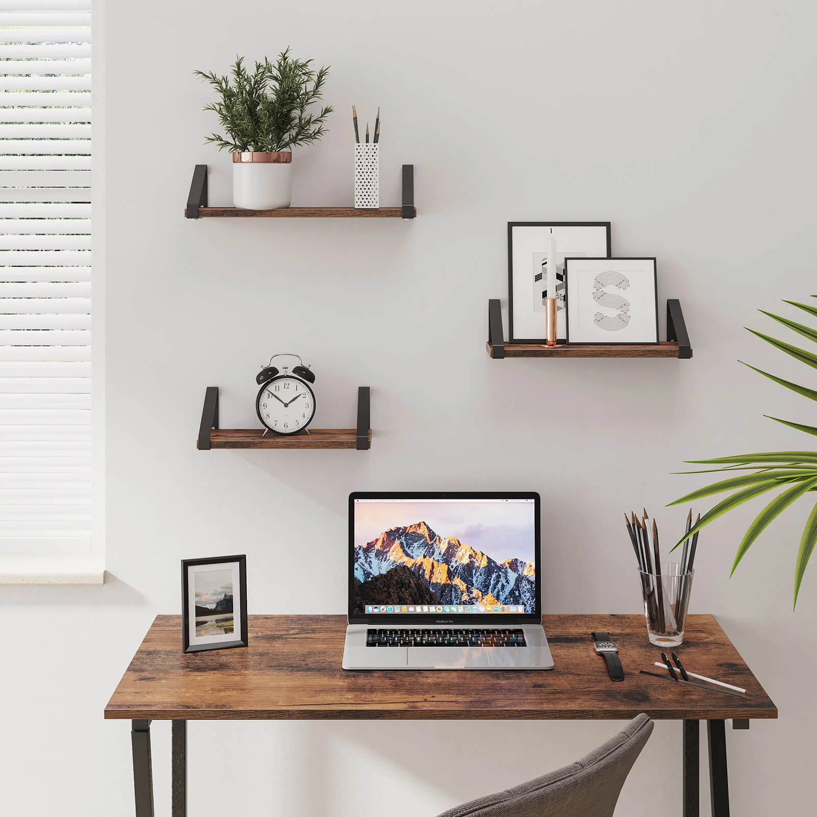 Wandplanken Set van 3 – Industrieel Zwevend Wandrek – Houtlook met Metalen Beugels – Voor Woonkamer, Badkamer of Keuken – Rustiek Bruin - Image 3